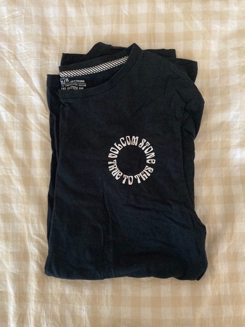 Volcom black graphic t-shirt